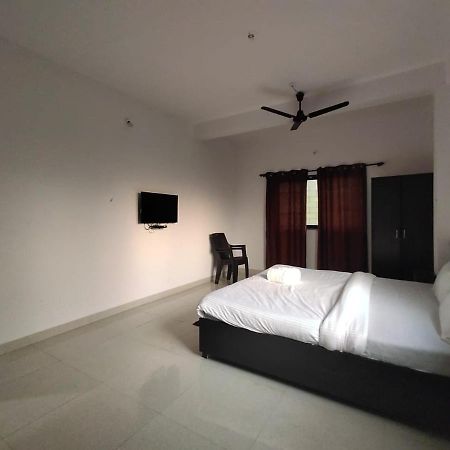Sky Beach View GOA Exterior photo